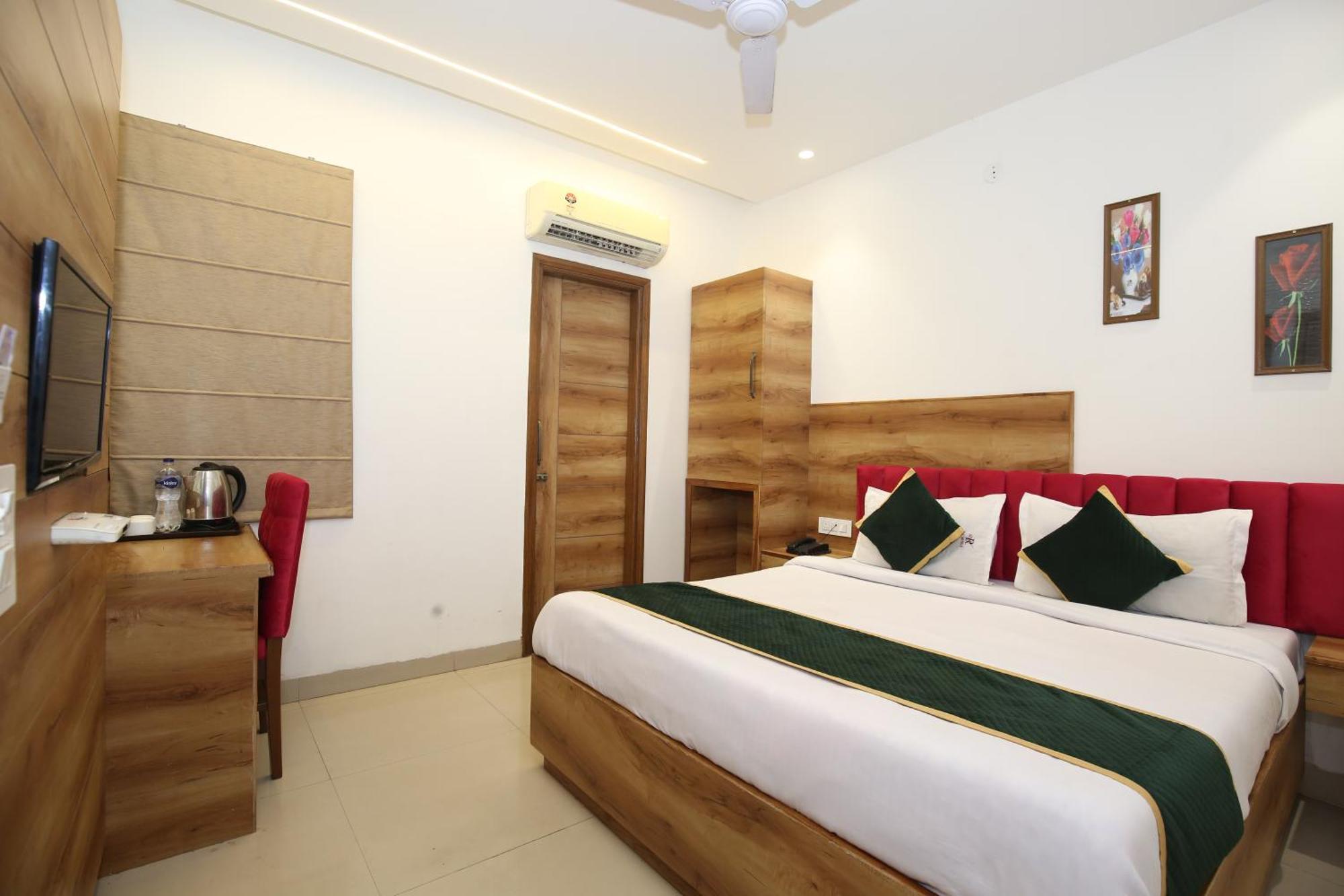 Hotel Rv Regency Amritsar Exterior foto