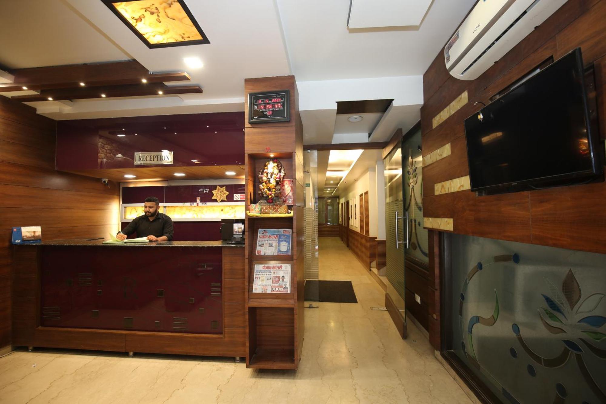 Hotel Rv Regency Amritsar Exterior foto